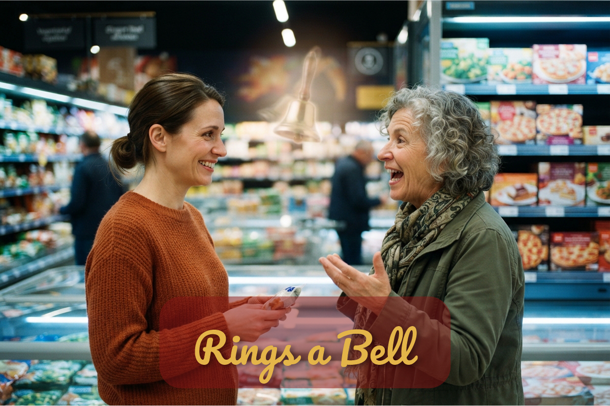 Dos mujeres conversando en el pasillo de congelados de un supermercado
